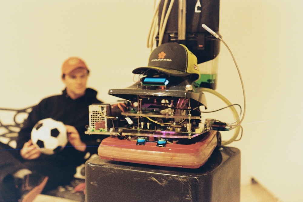 EZ KLEEN PC, a vacuum cleaner computer built by Doug MacDowell